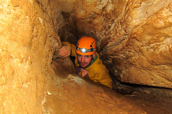 spéléologie dans le Lot avec Quercy Aventure